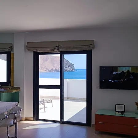 Atico En Primera Linea De Playa *