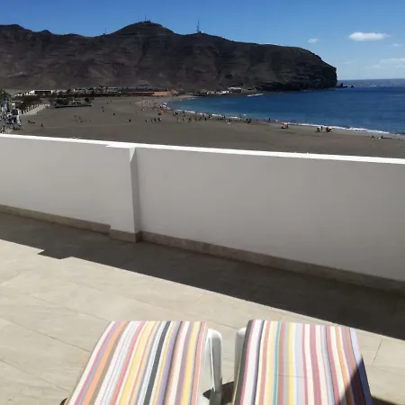 Atico En Primera Linea De Playa *